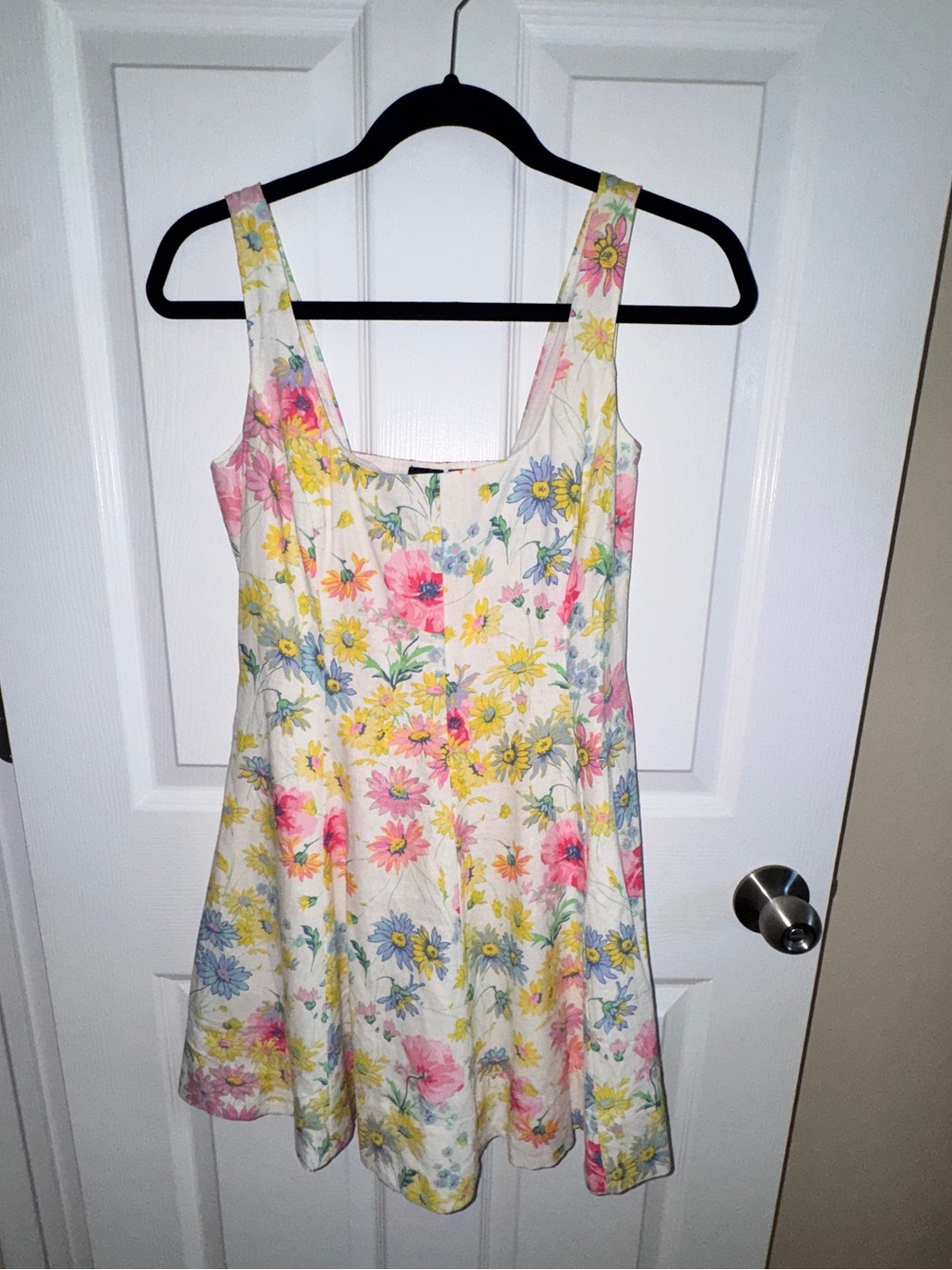 Gap petite square neck Floral Sundress-Cream/pink/yellow/blue florals NWOT